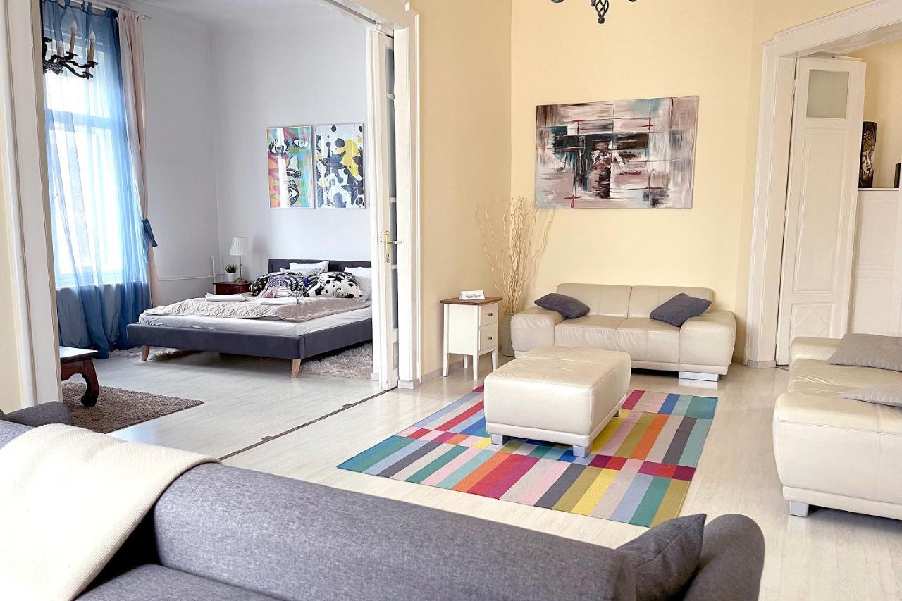 Elegant 125M2 Apartment In Center Of Budapest Kültér fotó